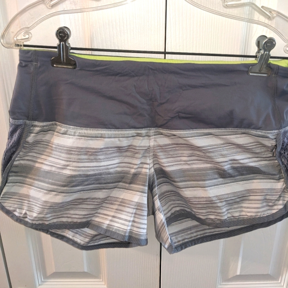 Size 6 Lululemon shorts